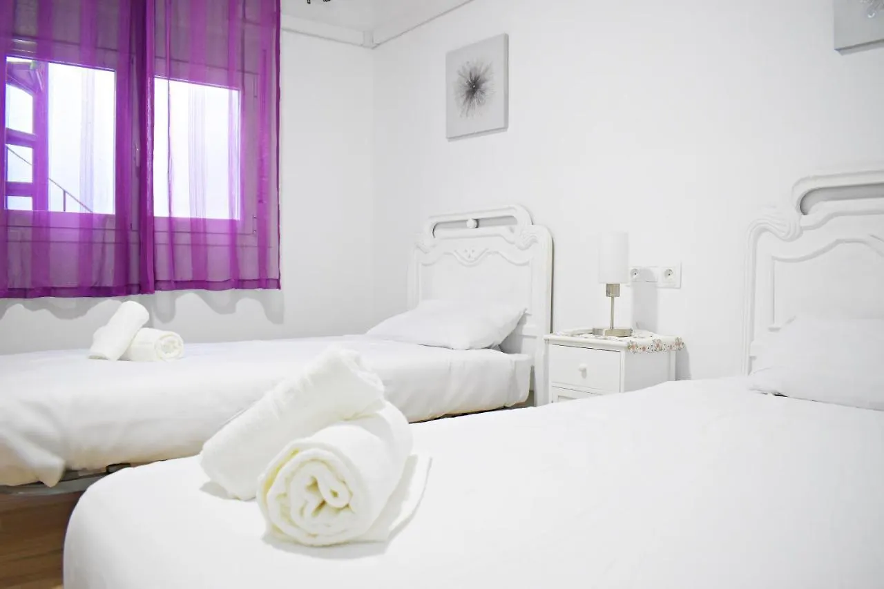 La Arana'S Home: Coqueta Casita Muy Cerca De La Playa Malaga Apartment