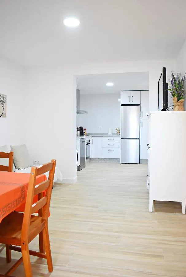 La Arana'S Home: Coqueta Casita Muy Cerca De La Playa Malaga Apartment