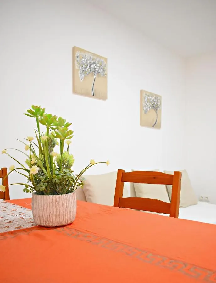La Arana'S Home: Coqueta Casita Muy Cerca De La Playa Malaga Apartment